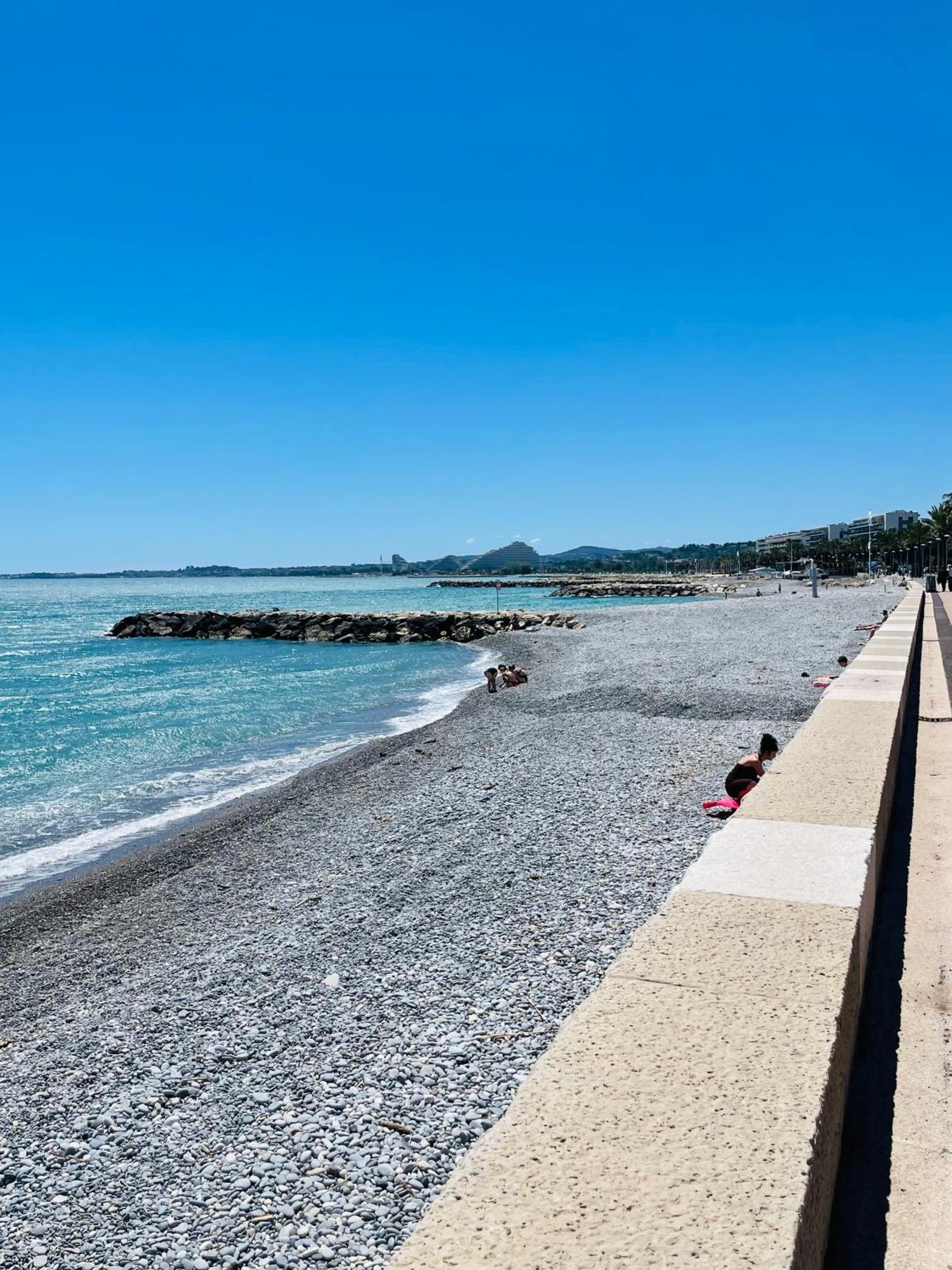 Cocon douillet face à la mer de Cagnes sur mer Extérieur photo
