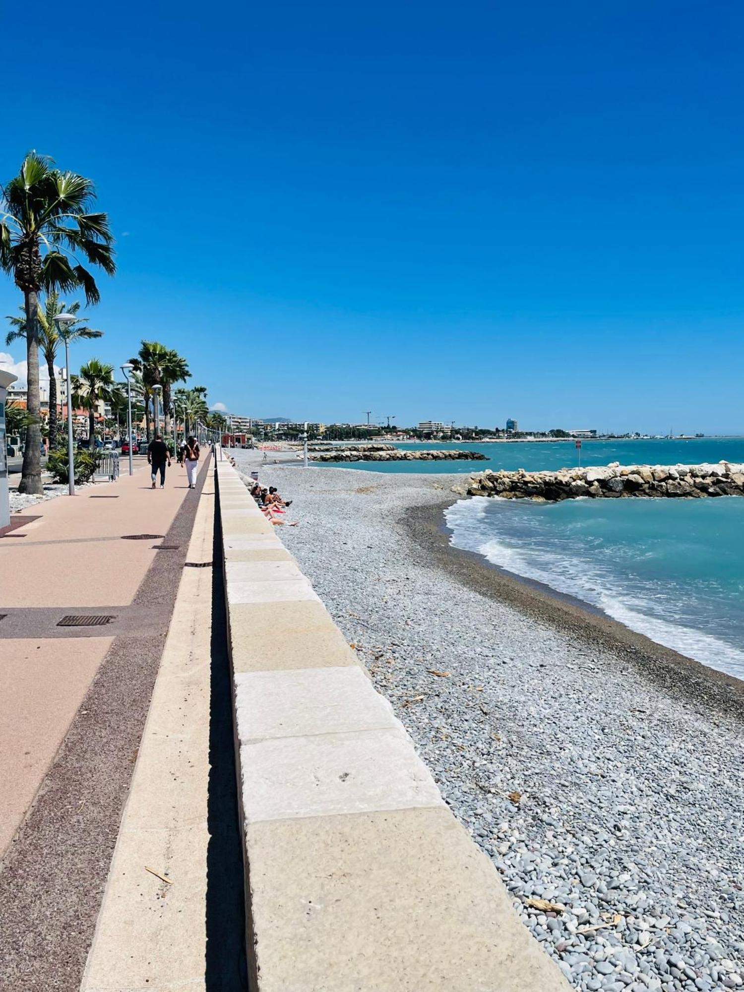 Cocon douillet face à la mer de Cagnes sur mer Extérieur photo